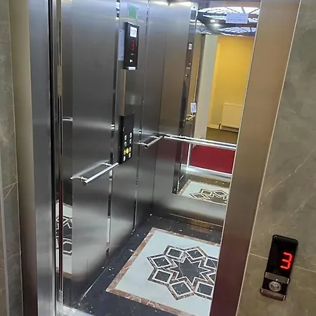 Cevvo Hotel Pendik 3*
